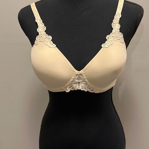 NWOT. ABC cream T-shirt bra 40 AA - Picture 3 of 16